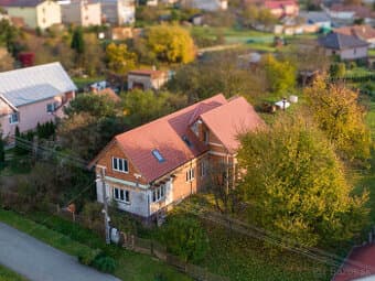 Rodinný dom | HOLODOM | 248 m² + 913 m² | Nová Polhora
