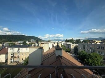 Mezonetový byt 4+1, Žilina-širšie centrum,134m²,ul. Hollého