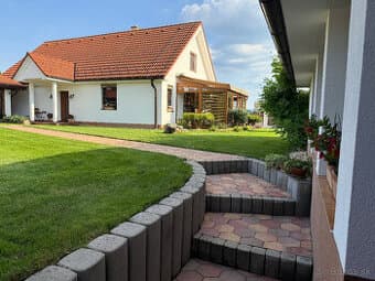 Víkendový dom na Podpoľaní