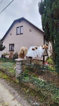 Čadca–Horelica: Rodinný dom + wellness domček