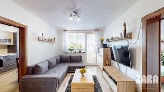 FURČA:pekný 4 izbový byt ul. Clementisova 70 m2 + loggia.Rek