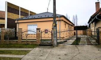 Na predaj 3 izbový rodinný dom v obci Ohrady