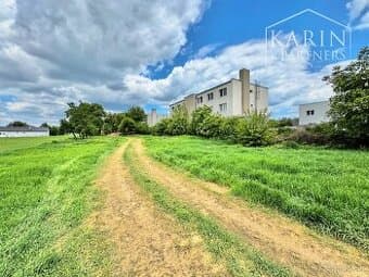 Inv. príležitosť v Hlbokom: 1695m2 pre výstavbu RD al. BD