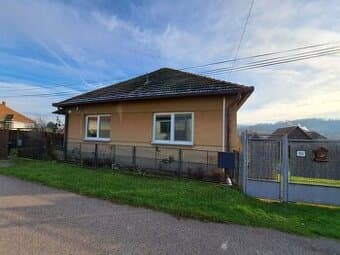 Predáme rodinný dom, 109 m2, Nemčiňany, okr. Zlaté Moravce