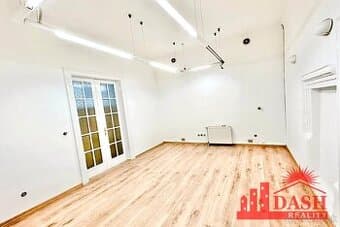 Na prenájom kancelária, priestor v centre, Trenčín, 20 m2, M