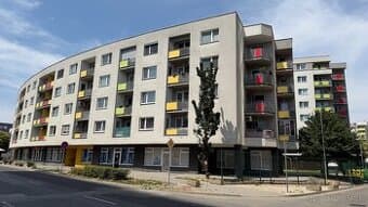 Obchodný/ Adm. priestor, 57,50m2, ul. Údernícka, Petržalka