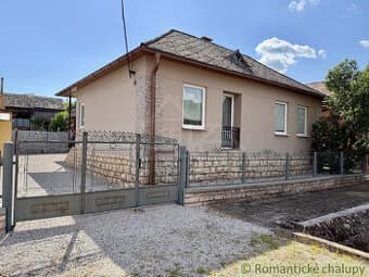 Vidiecky dom na chalupu či bývanie v obci Silická Brezová
