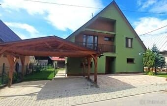 Rodinný dom s vlastným wellness zázemím /547 m2/ Zázrivá