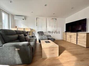 Príjemný 3 i byt, 2. p., 70 m2 + 6 m2 loggia, Nad Jazerom