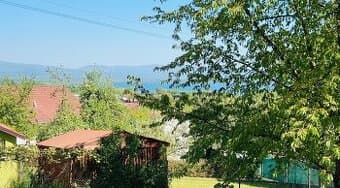 Na predaj rovinatý pozemok s nádherným výhľadom – Kaluža