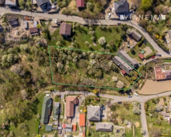 Na predaj Rodinný dom s pozemkom - 3225m² Varhaňovce