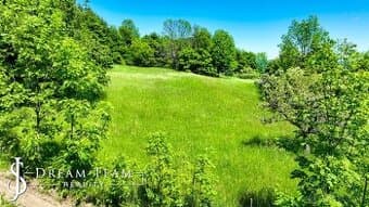 Pozemok 970m2 s možnosťou stavby Horná Roveň,Štiavnické Bane