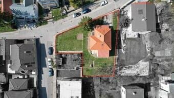 1.BCR | VIACGENERAČNÝ RD V HISTORICKEJ ČASTI DÚBRAVKY
