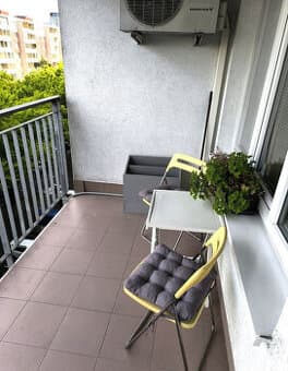 BA II. Na prenájom 2 izbový byt s garážou