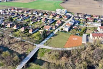 Stavebný pozemok Vráble HO 825m2 - posledný voľný