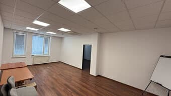 Na prenájom kancelársky priestor 52 m2 ul. Mlynská, Centrum,
