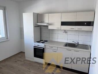 RK EXPRES - na prenájom 1 izbový byt v Prievidzi.