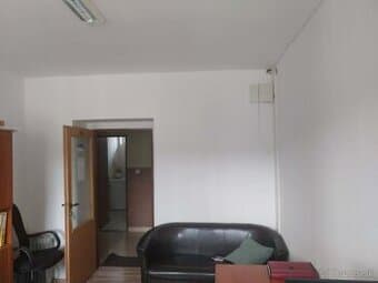 Prenájom kancelárie – Bardejov, Štefánikova ulica (13,5 m²)