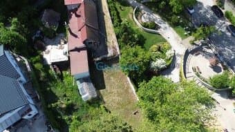Stará Dúbravka, stavebný pozemok 459 m², všetky siete, UPI