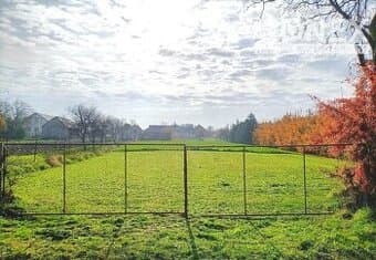 ID-3551 NA PREDAJ POZEMOK pre rodinný dom – ŽBINCE