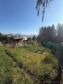 rekreačný pozemok s chatkou Mojšova Lúčka, Žilina