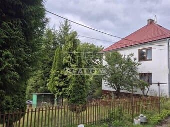Rodinný dom s potenciálom v tichej časti obce Udiča