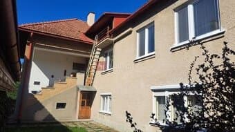 RODINNÝ DOM, pozemok 290m2,  MEDZIBROD okr. Banská Bystrica
