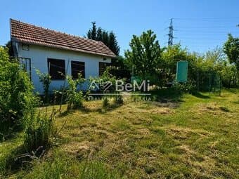Predaj, záhrada s murovaným domčekom | Levice – Krížny vrch