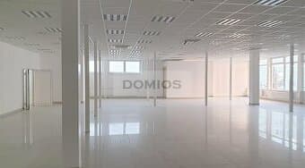 Klimatiz. obchodné priestory (389 m2, 170 m2, rampa, KE-V)