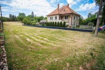 Predám velký st. poz. (20a) 2001m² v obci Neverice