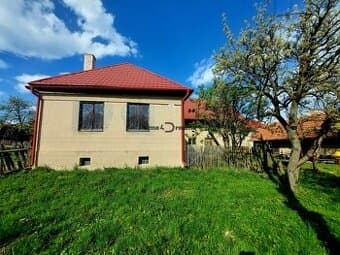 EXKLUZÍVNE NA PREDAJ – vidiecky rodinný dom BUDINÁ