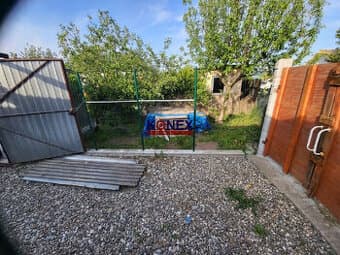 ID-3154 REKREAČNÉ POZEMKY SEŇA