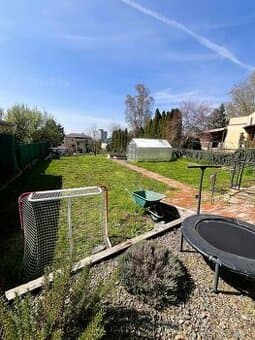Kalvária - lukratívny slnečný pozemok 767 m2 v centre Levice
