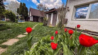 EXKLUZÍVNE | Rodinný dom s veľkorysým pozemkom v blízkosti c