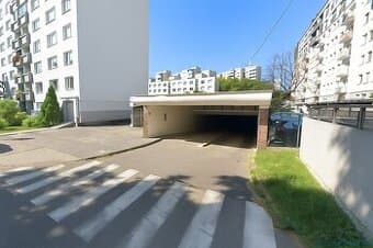 NA PREDAJ garáž ové státie v komplexe garáži Ondavská, Zimný