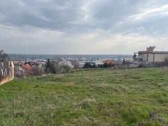 Stavebný pozemok s úžasným výhľadom Nitra, Zobor