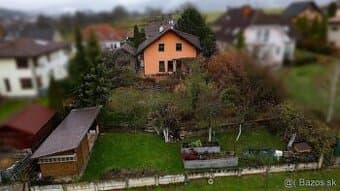 NA PREDAJ 6 IZBOVÝ RODINNÝ DOM S POZEMKOM 878 M2 V SOBLAHOVE