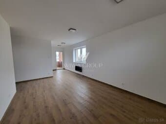 Znížená cena Na predaj: 2-izbový moderný byt v obci Imeľ