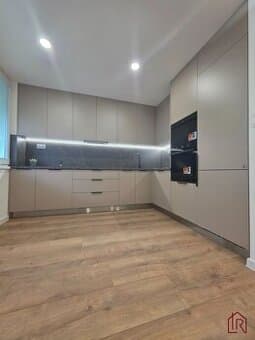 3-izbový byt na predaj, Moldava n/B, nová rekonštrukcia