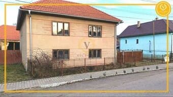 ZNÍŽENÁ CENA Rodinný šesťizbový dom v obci Uhorské okr Poltá