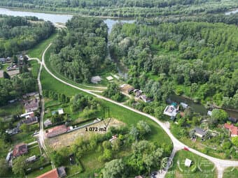 BOSEN | Predaj pozemku na dve chaty | 1 072 m2 Gabčíkovo - P