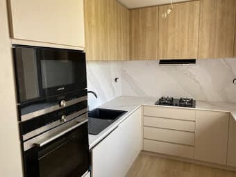 4 izb. byt 15 min. od ZV, kompletná rekonštrukcia, bonus...