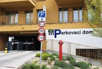 Prenájom garáže- parkovacie miesto Nitra centrum ORBIS