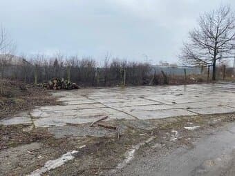 Košice – spevnené plochy až 1800 m², kamióny / technika
