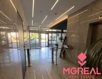 Prenájom 724 m² kancelárskych priestorov v Bratislave na Trn