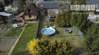 Záhrada 250 m2 v OV Kráľova nad Váhom s bazénom na predaj