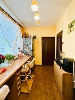 5 izbový byt, rozloha 110m2 + 2 balkóny, Dunajská Streda