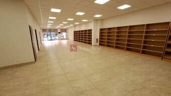 PRENÁJOM: Obchodný priestor 158m2 - Mostová ulica, Ružombero