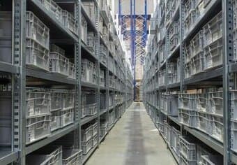 Serviced logistics center Senec by FHB Group