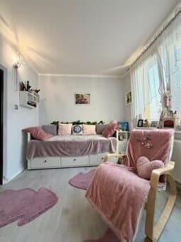 5 izbový byt, rozloha 110m2 + 2 balkóny, Dunajská Streda